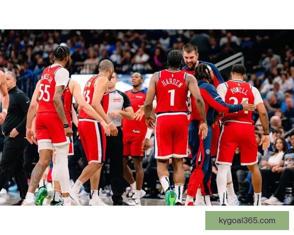 快船小卡加兰缺阵被鹈鹕逆转 墨菲三世独得27分难救主